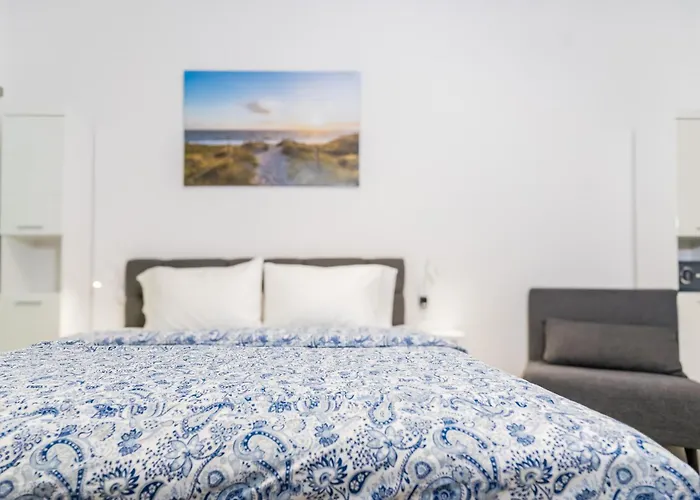 Private #1 With King Size, Ground Floor, Ac, Only 2min To Rab Ramstein-Miesenbach