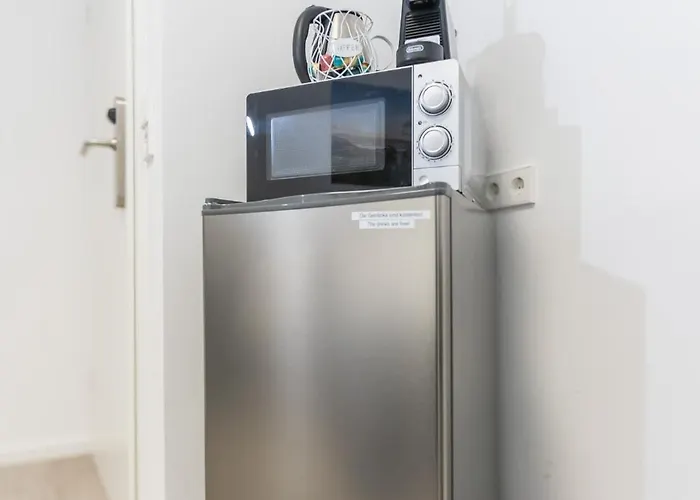 Motel Private #1 With King Size, Ground Floor, Ac, Only 2min To Rab